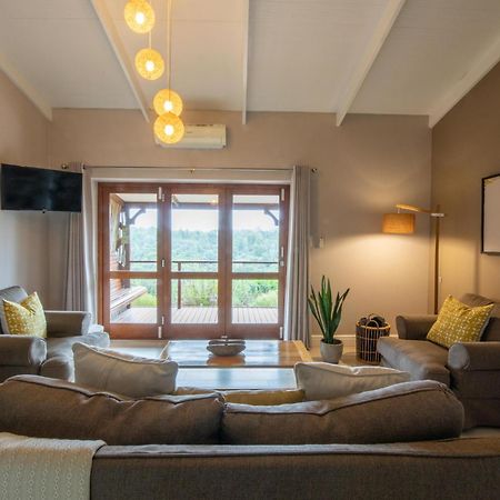 Woodlands Self Catering Hotel Knysna Bagian luar foto