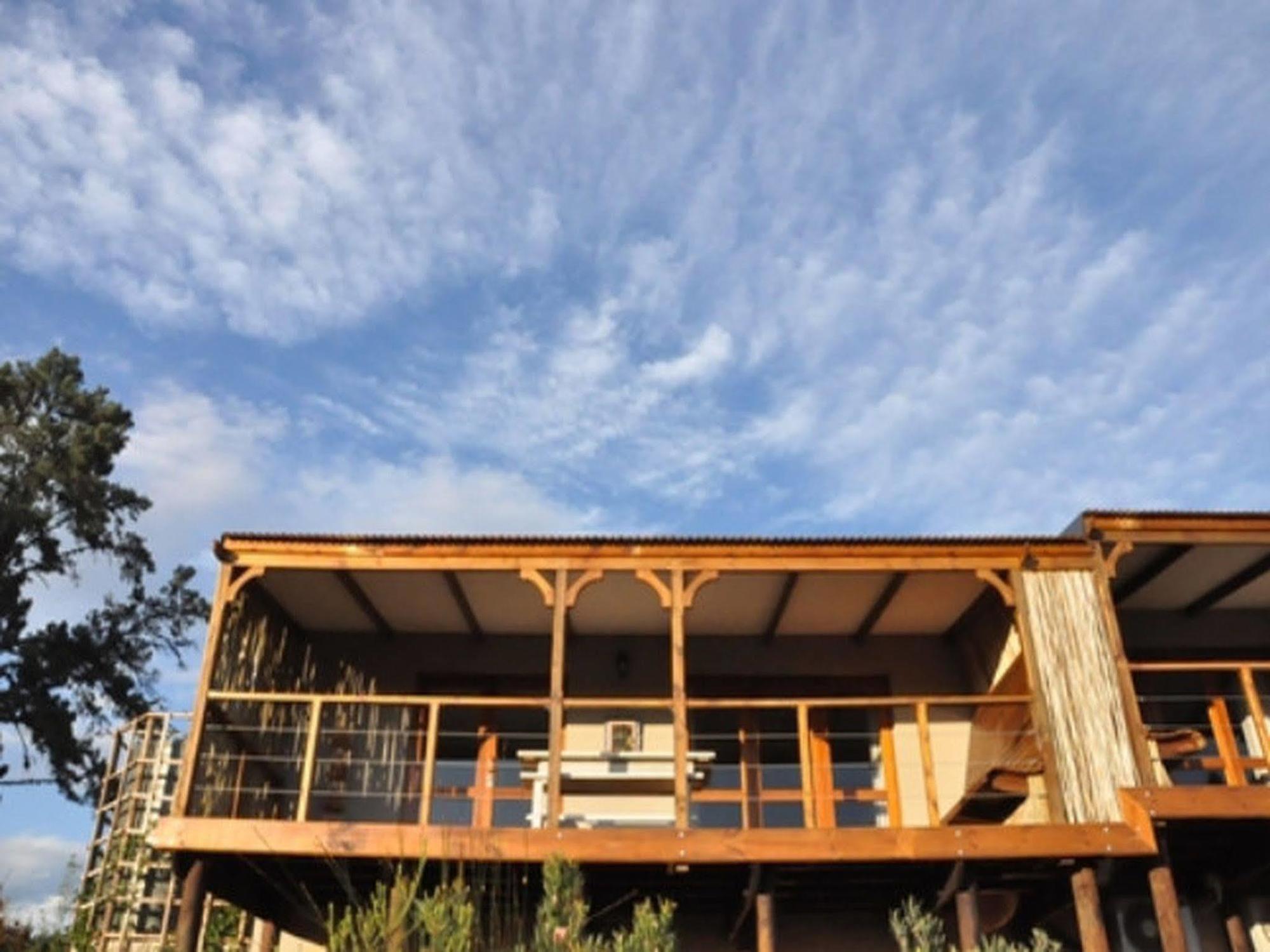 Woodlands Self Catering Hotel Knysna Bagian luar foto
